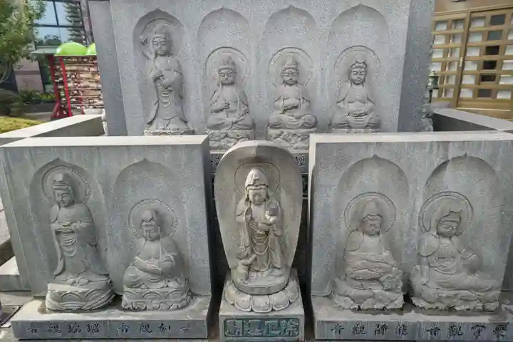 間々観音(龍音寺)の仏像