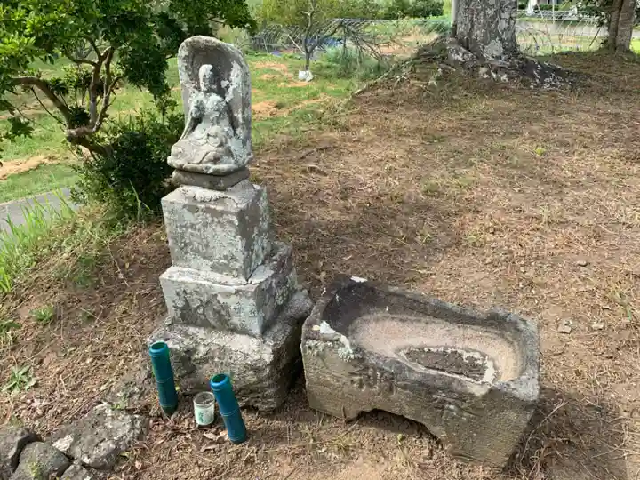 中倉地蔵堂のその他建物