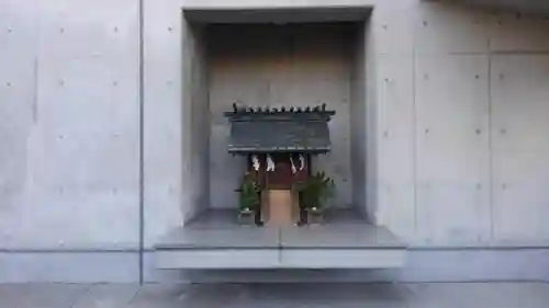 北谷稲荷神社の末社・摂社