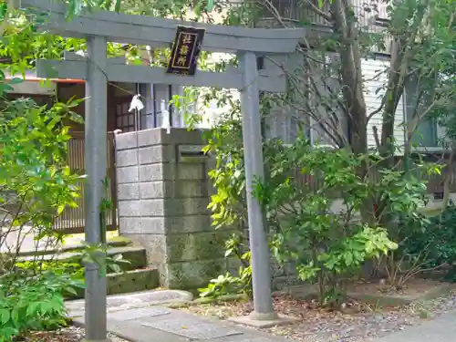 忍　諏訪神社・東照宮　の鳥居