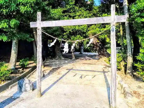 八幡宮（吉原八幡宮）の鳥居