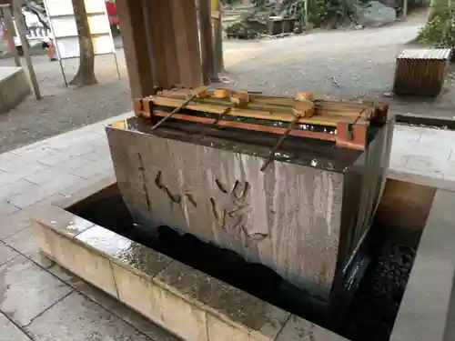 平塚八幡宮の手水舎