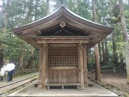 彌彦神社(新潟県)