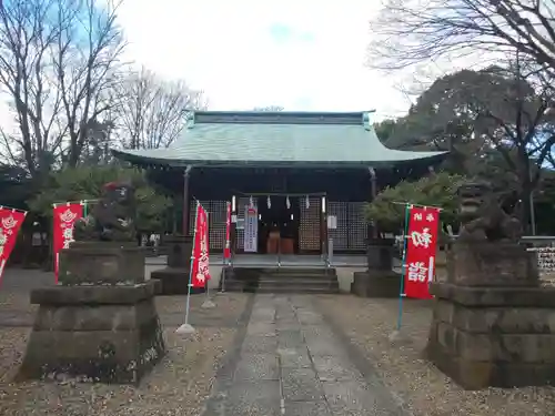 新曽氷川神社の本殿・本堂