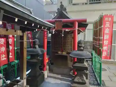 三島稲荷神社の本殿・本堂