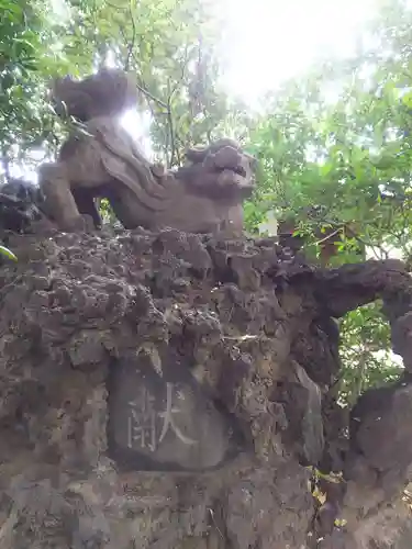 一山神社の狛犬