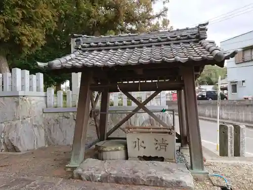 八幡宮（仁木八幡宮）の手水舎