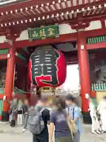浅草寺の山門・神門