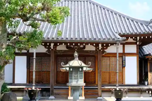 西琳寺の本殿・本堂