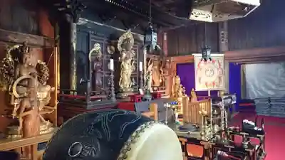 西明寺の本殿・本堂