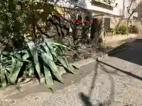 宗円寺の{uncategorized: "未分類", other: "その他", undefined: "問題あり", building: "その他建物", grave: "お墓", sacred_gate: "鳥居", guardian: "狛犬", statue: "像", buddha: "仏像", history: "歴史", nature: "自然", garden: "庭園", animal: "動物", pagoda: "塔", temizu: "手水舎", mountain_gate: "山門・神門", sanctuary: "本殿・本堂", subordinate: "末社・摂社", art: "芸術", scenery: "景色", jizo: "地蔵", ema: "絵馬", goshuin: "御朱印", omikuji: "おみくじ", items: "授与品その他", amulet: "お守り", goshuincho: "御朱印帳", eats: "食事", festival: "お祭り", votive_dance: "神楽", shichigosan: "七五三参", wedding: "結婚式", experience: "体験その他", initially: "初詣", around: "周辺", anti_infection: "感染症対策"}