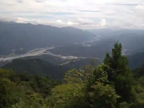 身延山奥之院思親閣(山梨県)