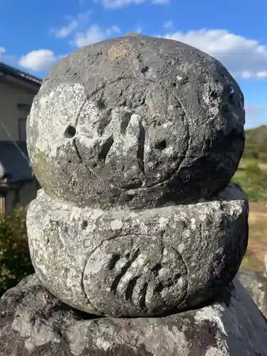 西中土神社の建物その他