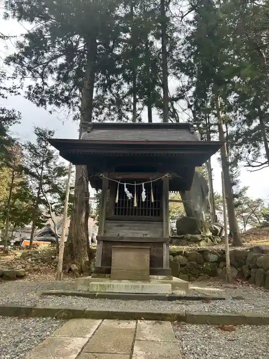 諏訪大社下社秋宮(長野県)