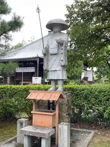 乙訓寺の像