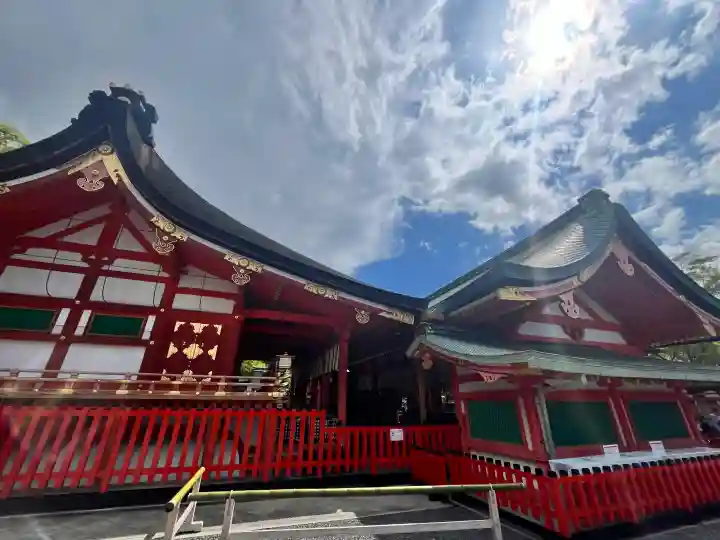 伏見稲荷大社の{uncategorized: "未分類", other: "その他", undefined: "問題あり", building: "その他建物", grave: "お墓", sacred_gate: "鳥居", guardian: "狛犬", statue: "像", buddha: "仏像", history: "歴史", nature: "自然", garden: "庭園", animal: "動物", pagoda: "塔", temizu: "手水舎", mountain_gate: "山門・神門", sanctuary: "本殿・本堂", subordinate: "末社・摂社", art: "芸術", scenery: "景色", jizo: "地蔵", ema: "絵馬", goshuin: "御朱印", omikuji: "おみくじ", items: "授与品その他", amulet: "お守り", goshuincho: "御朱印帳", eats: "食事", festival: "お祭り", votive_dance: "神楽", shichigosan: "七五三参", wedding: "結婚式", experience: "体験その他", initially: "初詣", around: "周辺", anti_infection: "感染症対策"}