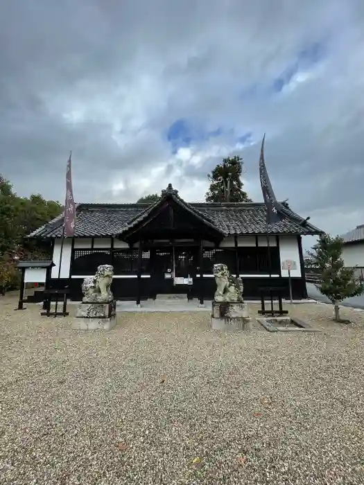 入鹿神社の本殿