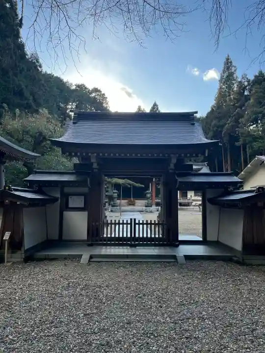 宗泉寺の{uncategorized: "未分類", other: "その他", undefined: "問題あり", building: "その他建物", grave: "お墓", sacred_gate: "鳥居", guardian: "狛犬", statue: "像", buddha: "仏像", history: "歴史", nature: "自然", garden: "庭園", animal: "動物", pagoda: "塔", temizu: "手水舎", mountain_gate: "山門・神門", sanctuary: "本殿・本堂", subordinate: "末社・摂社", art: "芸術", scenery: "景色", jizo: "地蔵", ema: "絵馬", goshuin: "御朱印", omikuji: "おみくじ", items: "授与品その他", amulet: "お守り", goshuincho: "御朱印帳", eats: "食事", festival: "お祭り", votive_dance: "神楽", shichigosan: "七五三参", wedding: "結婚式", experience: "体験その他", initially: "初詣", around: "周辺", anti_infection: "感染症対策"}