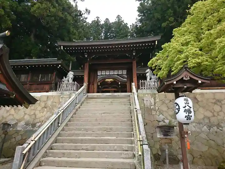 櫻山八幡宮の山門・神門