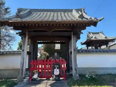 宗英寺の{uncategorized: "未分類", other: "その他", undefined: "問題あり", building: "その他建物", grave: "お墓", sacred_gate: "鳥居", guardian: "狛犬", statue: "像", buddha: "仏像", history: "歴史", nature: "自然", garden: "庭園", animal: "動物", pagoda: "塔", temizu: "手水舎", mountain_gate: "山門・神門", sanctuary: "本殿・本堂", subordinate: "末社・摂社", art: "芸術", scenery: "景色", jizo: "地蔵", ema: "絵馬", goshuin: "御朱印", omikuji: "おみくじ", items: "授与品その他", amulet: "お守り", goshuincho: "御朱印帳", eats: "食事", festival: "お祭り", votive_dance: "神楽", shichigosan: "七五三参", wedding: "結婚式", experience: "体験その他", initially: "初詣", around: "周辺", anti_infection: "感染症対策"}