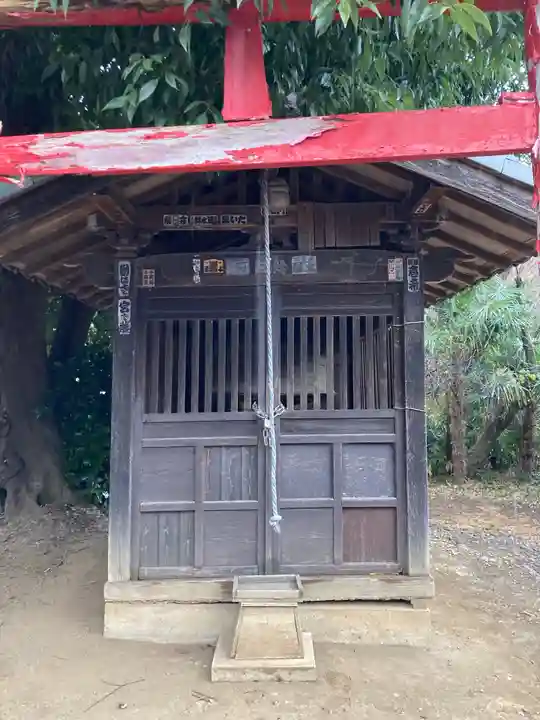 ハタヤの稲荷の本殿・本堂