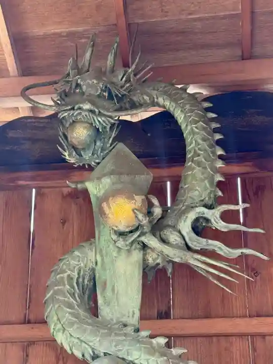 八大龍王辨財天の{uncategorized: "未分類", other: "その他", undefined: "問題あり", building: "その他建物", grave: "お墓", sacred_gate: "鳥居", guardian: "狛犬", statue: "像", buddha: "仏像", history: "歴史", nature: "自然", garden: "庭園", animal: "動物", pagoda: "塔", temizu: "手水舎", mountain_gate: "山門・神門", sanctuary: "本殿・本堂", subordinate: "末社・摂社", art: "芸術", scenery: "景色", jizo: "地蔵", ema: "絵馬", goshuin: "御朱印", omikuji: "おみくじ", items: "授与品その他", amulet: "お守り", goshuincho: "御朱印帳", eats: "食事", festival: "お祭り", votive_dance: "神楽", shichigosan: "七五三参", wedding: "結婚式", experience: "体験その他", initially: "初詣", around: "周辺", anti_infection: "感染症対策"}