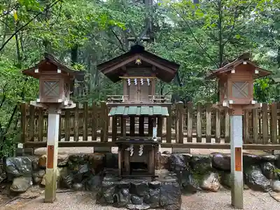 大神神社の末社・摂社