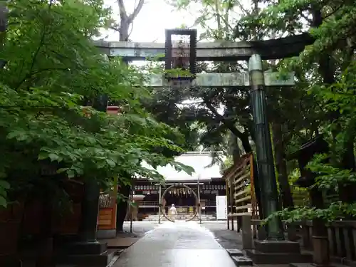 平塚八幡宮の鳥居