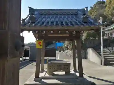 安楽寺の手水舎