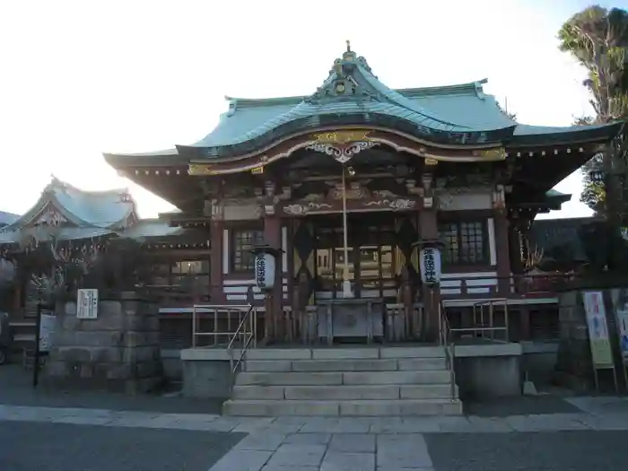 諏訪神社の本殿