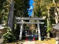 雄山神社中宮祈願殿(富山県)