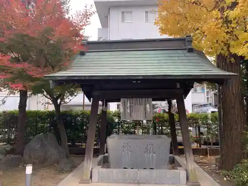 桜神宮の手水舎