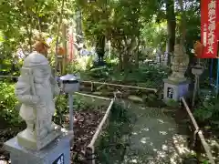 高蔵寺の像