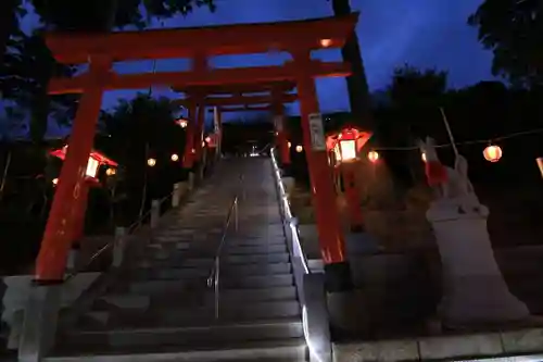 高屋敷稲荷神社の鳥居