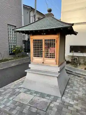 地蔵尊(御影本町4弓場線)の本殿・本堂