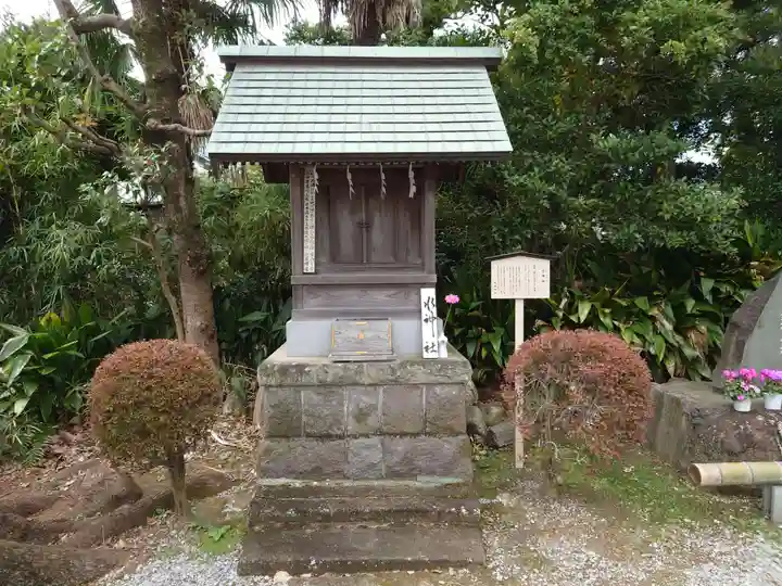 居神神社の末社・摂社