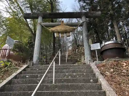 塩釜神社の鳥居