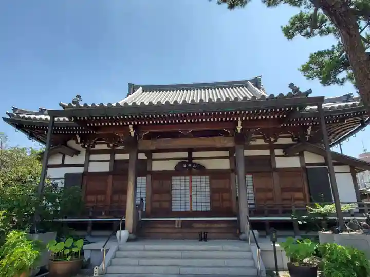 現光寺の本殿・本堂