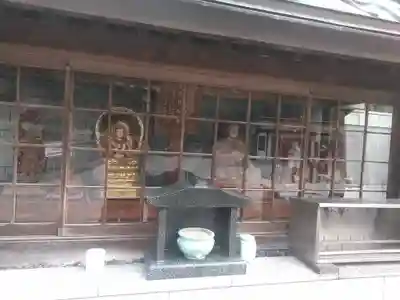 南蔵院の本殿・本堂