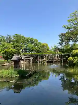越ヶ谷久伊豆神社の{uncategorized: "未分類", other: "その他", undefined: "問題あり", building: "その他建物", grave: "お墓", sacred_gate: "鳥居", guardian: "狛犬", statue: "像", buddha: "仏像", history: "歴史", nature: "自然", garden: "庭園", animal: "動物", pagoda: "塔", temizu: "手水舎", mountain_gate: "山門・神門", sanctuary: "本殿・本堂", subordinate: "末社・摂社", art: "芸術", scenery: "景色", jizo: "地蔵", ema: "絵馬", goshuin: "御朱印", omikuji: "おみくじ", items: "授与品その他", amulet: "お守り", goshuincho: "御朱印帳", eats: "食事", festival: "お祭り", votive_dance: "神楽", shichigosan: "七五三参", wedding: "結婚式", experience: "体験その他", initially: "初詣", around: "周辺", anti_infection: "感染症対策"}