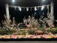 武蔵野坐令和神社の{uncategorized: "未分類", other: "その他", undefined: "問題あり", building: "その他建物", grave: "お墓", sacred_gate: "鳥居", guardian: "狛犬", statue: "像", buddha: "仏像", history: "歴史", nature: "自然", garden: "庭園", animal: "動物", pagoda: "塔", temizu: "手水舎", mountain_gate: "山門・神門", sanctuary: "本殿・本堂", subordinate: "末社・摂社", art: "芸術", scenery: "景色", jizo: "地蔵", ema: "絵馬", goshuin: "御朱印", omikuji: "おみくじ", items: "授与品その他", amulet: "お守り", goshuincho: "御朱印帳", eats: "食事", festival: "お祭り", votive_dance: "神楽", shichigosan: "七五三参", wedding: "結婚式", experience: "体験その他", initially: "初詣", around: "周辺", anti_infection: "感染症対策"}