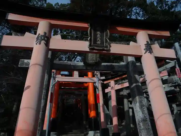 伏見稲荷大社(京都府)