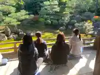 両足院の庭園