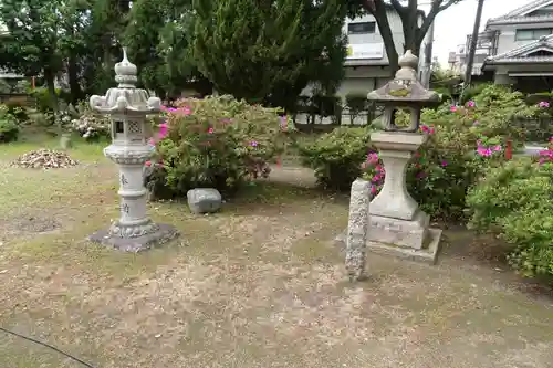 巨椋神社の庭園