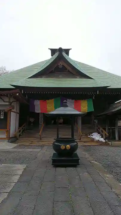 弘明寺の本殿・本堂