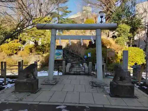 鳩森八幡神社(東京都)