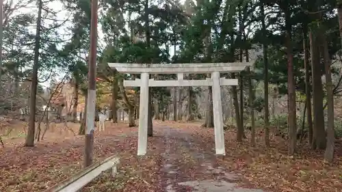 七座神社の鳥居