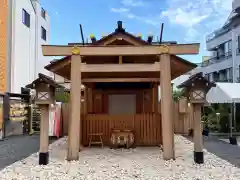 小石川大神宮の本殿