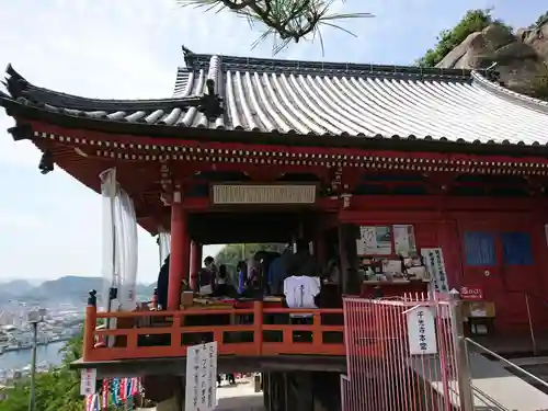 千光寺の本殿・本堂