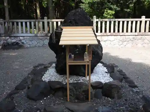 岡神社(滋賀県)